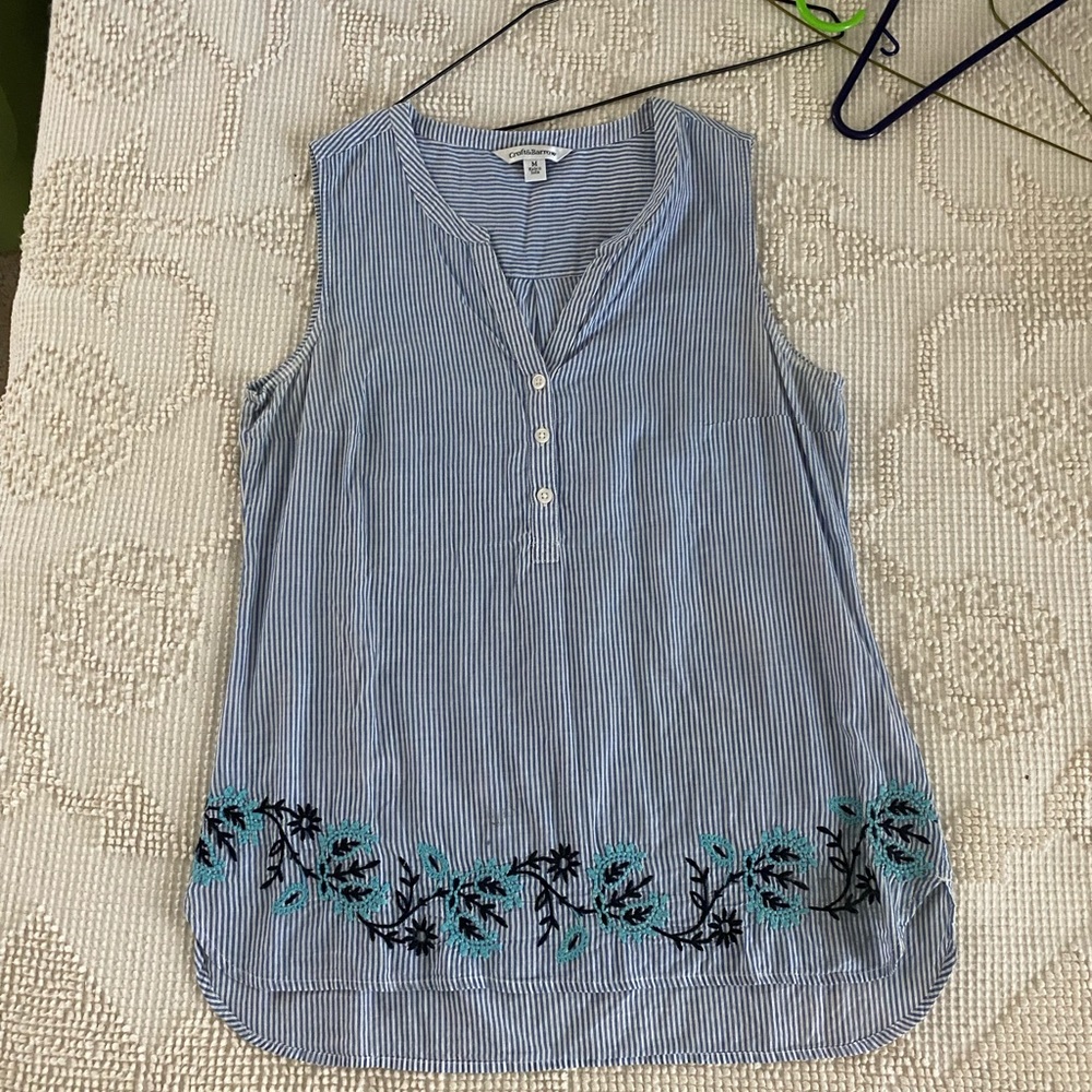 Medium size blouse